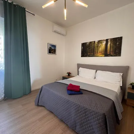 Casa Arianna Large 4br For 8 -terrace , Near Valledoria (Sardinia)